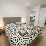 Bel Renove - Place Du Palais Avec Parking Daire *