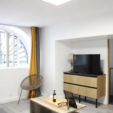 Bel Renove - Place Du Palais Avec Parking Бордо