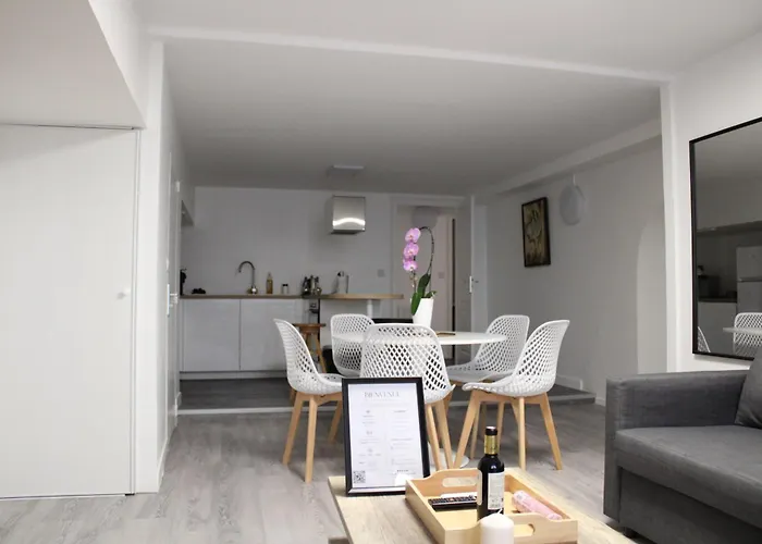 Bel Renove - Place Du Palais Avec Parking Apartament Bordeaux