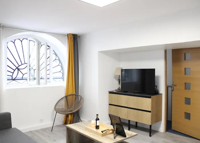 Bel Renove - Place Du Palais Avec Parking 보르도