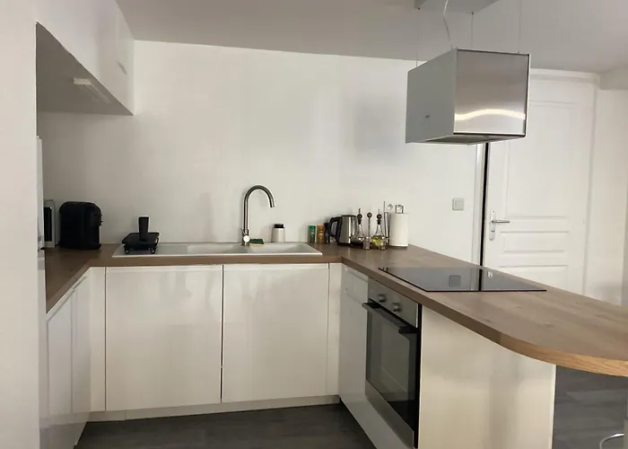 아파트 Bel Renove - Place Du Palais Avec Parking